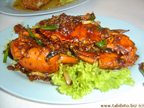 Spicy crab stir-fried with the pungent herb and chili