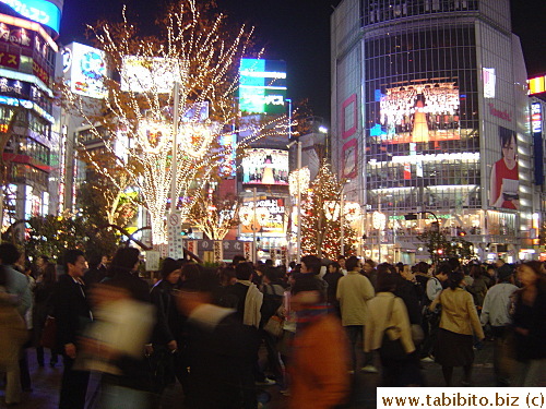 Shibuya on a week night.  Can you imagine what it's like during countdown hour?