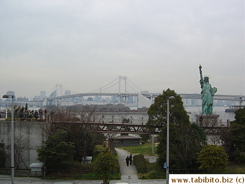 Rainbow Bridge is another landmark of Odaiba