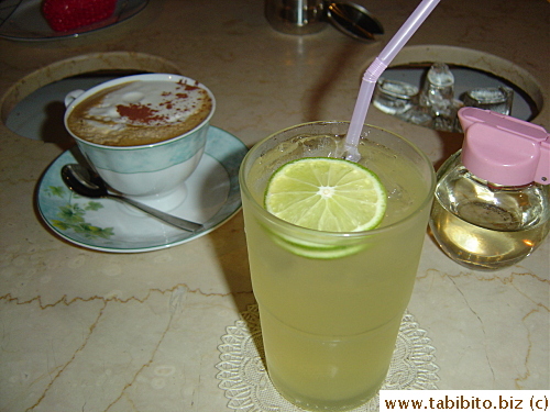 Our 3-o'clock drinks at a quiet little café inside the shopping center
