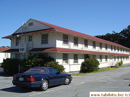 An abandoned barrick 