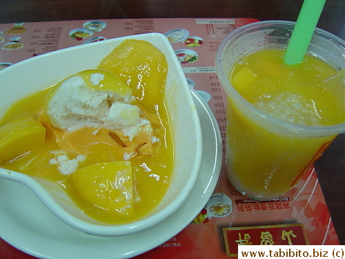 The mango pudding in the center of the dish is topped with a scoop of shaved coconut ice and the whole thing smothered with mango puree with chunks of mango, absolutely fabulous!  The sago (tapioca) in the drink on the other hand is too soft (overcooked), but the 