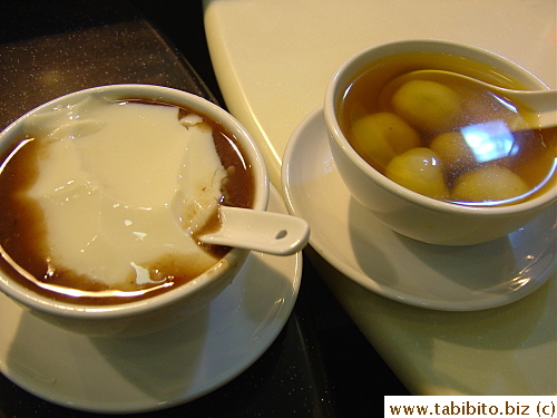 We only managed to eat traditional dessert once in our stay: Sticky rice balls with sesame filling in a ginger broth and red bean soup with tofu topping, so very good