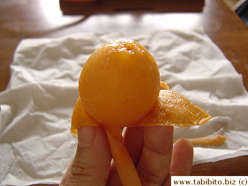 The skin's very easy to peel