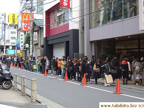 Happy Bag shoppers lined up before the targeted clothing store's opened