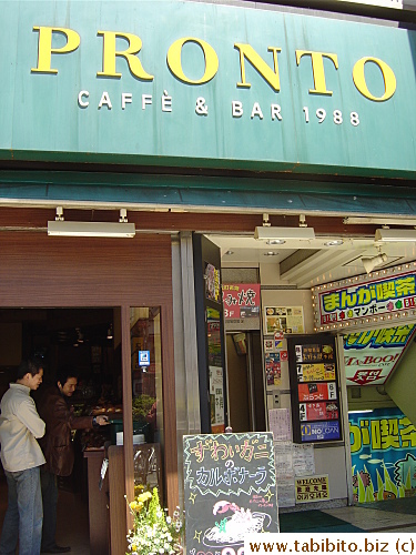 After picking up Samuel at the hotel, we went to Pronto, a franchaised café, to have a late breakfast