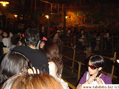 Looooong looooong line