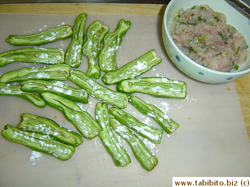 Peppers de-seeded and dusted with corn starch ready to be stuffed