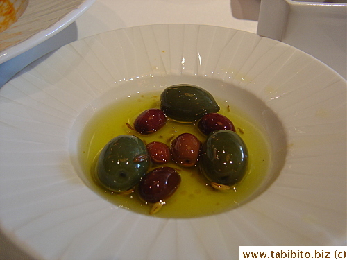 They offered us a second dish of olives, we had already eaten half of it before I remembered to take its picture