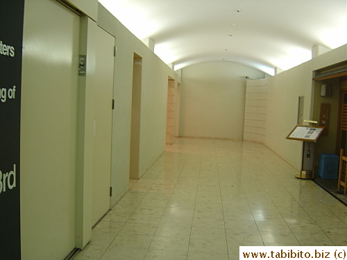 A western (left) and a Japanese (right) restaurant on the ground floor of the hotel