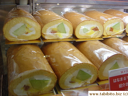 Fruit Swiss Rolls