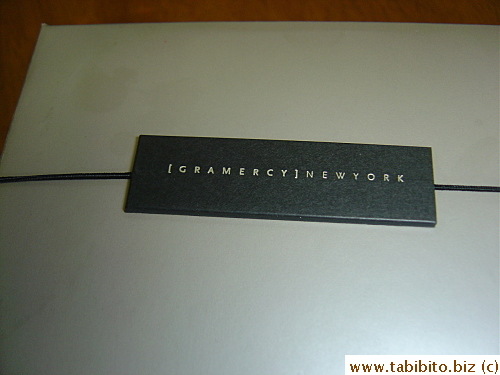 Elastic tie