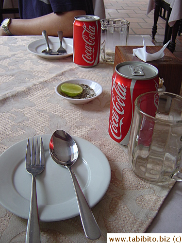 Coke 11000VND/US$0.60