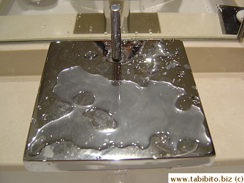 but it gets VERY messy each time you wash your face