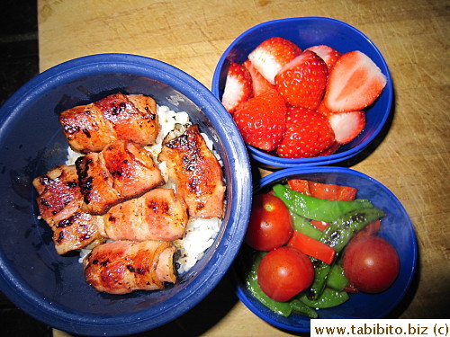 Bacon-wrapped oysters, stirfried snow peas and red peppers, cherry tomatoes, strawberries