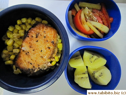 Grilled salmon, canned corn, stirfried onion, celery and red peppers, kiwi fruit
