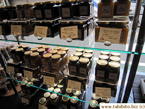 Lots of varieties