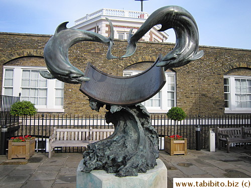 Wandering in the garden and found this