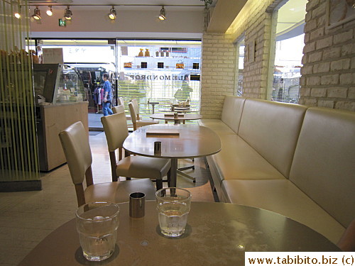 Haven't seen so many empty tables for a long time