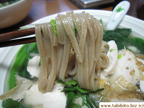 A bit strange for me to have rice noodles that taste like genmai tea