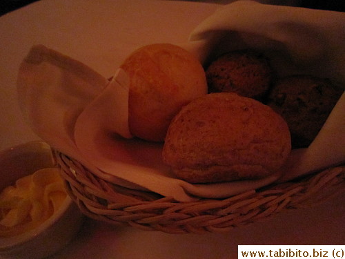 Complimentary bread basket (2 rolls, 2 muffins)