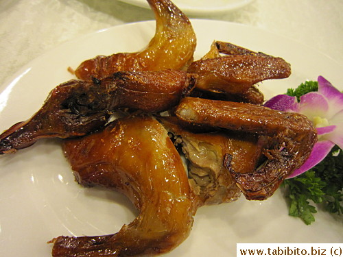 Pigeon had that crispy skin but too strong in star anise taste