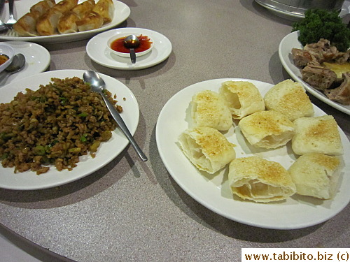 Flaky pockets served with stirfried meat filling