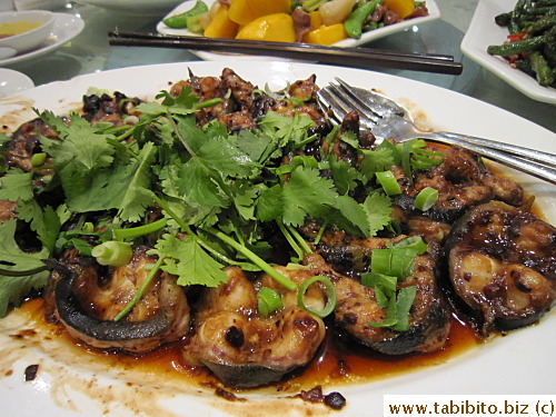 Steamed eel with black beans