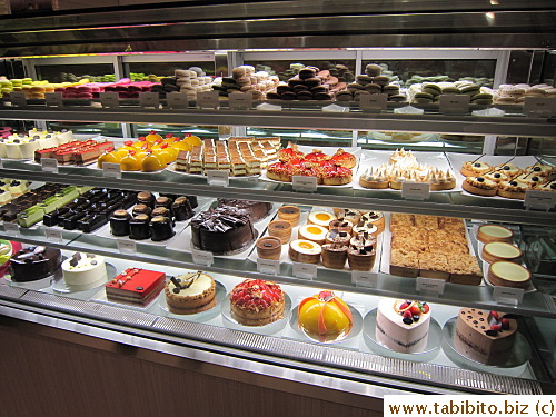 Comparable to the cakes in Tokyo's patisseries