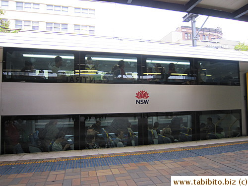 Normal trains in Sydney (3 floors)