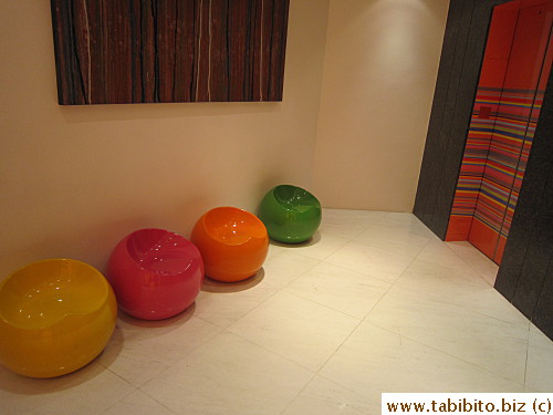 Seats in front of the lifts