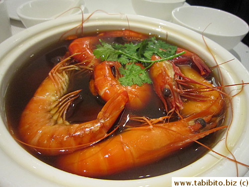 Prawns in herbal soup