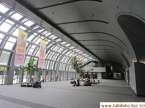 Big rest area inside the station